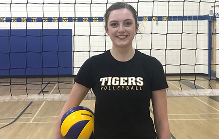 Sophia King to join 2018-19 volleyball roster